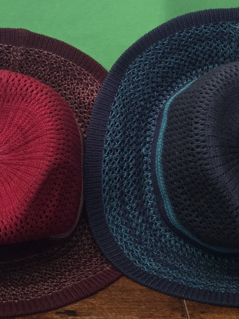 Unisex Breathable Knit Fedora Hat in Navy & Red